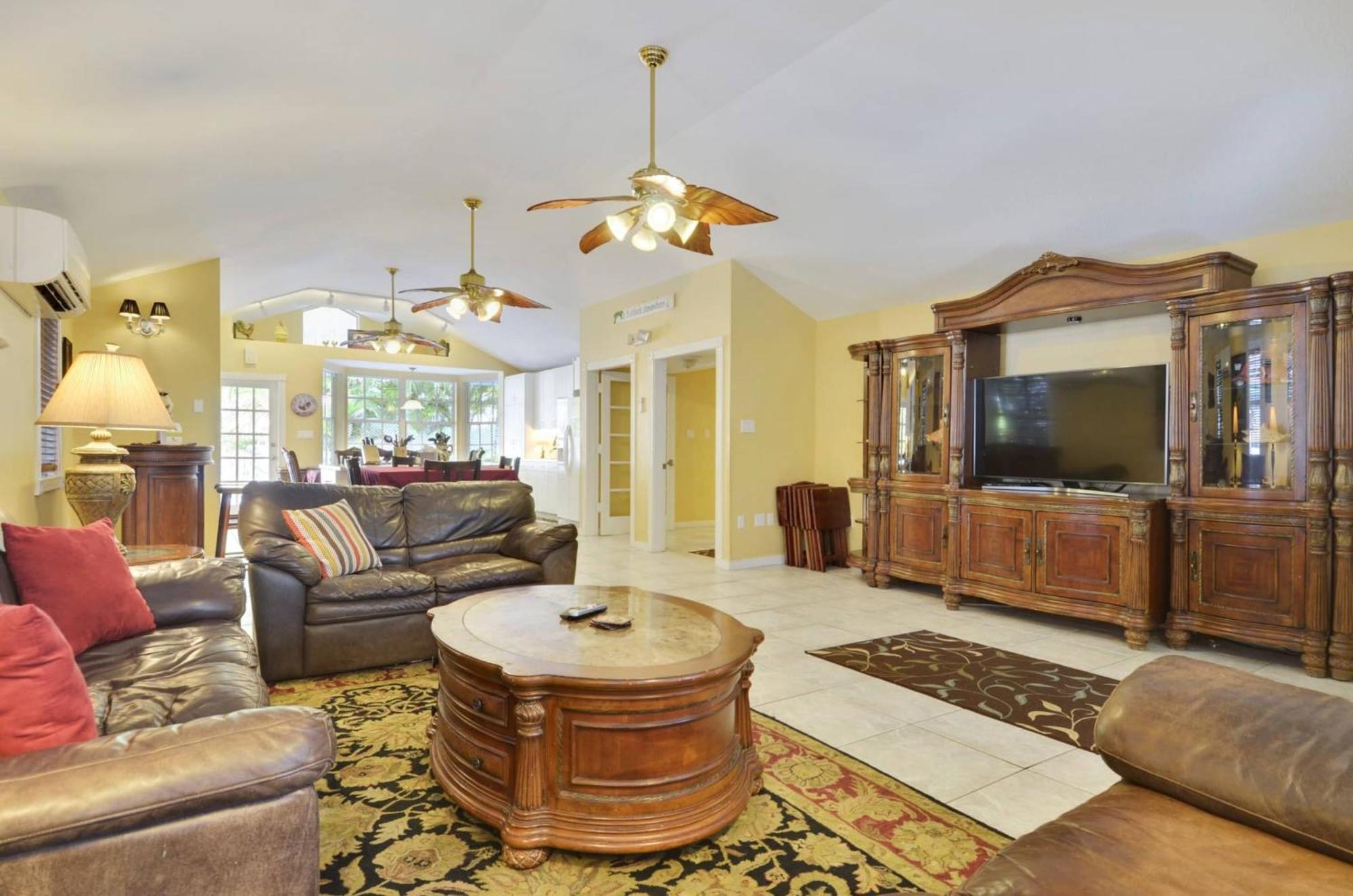 Casa Grande By Avantstay Dt Key West Near South Beach W Pool Eksteriør billede